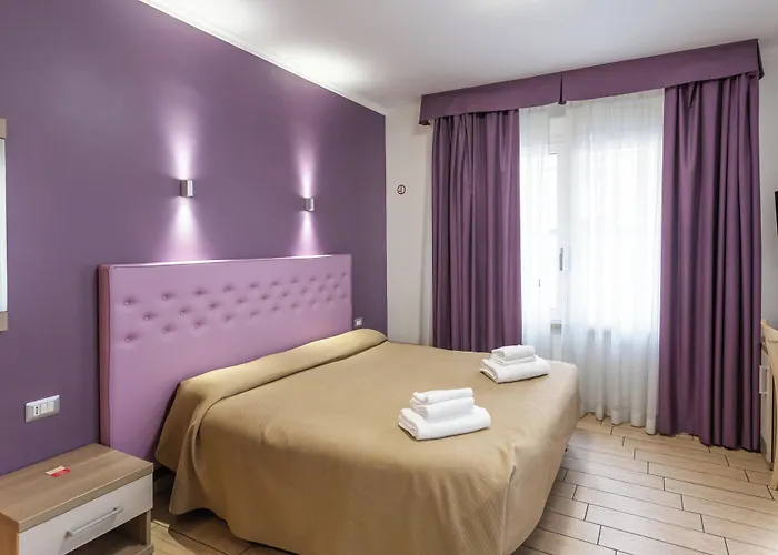 Hotiday Collection - Barberini Apartmanhotel